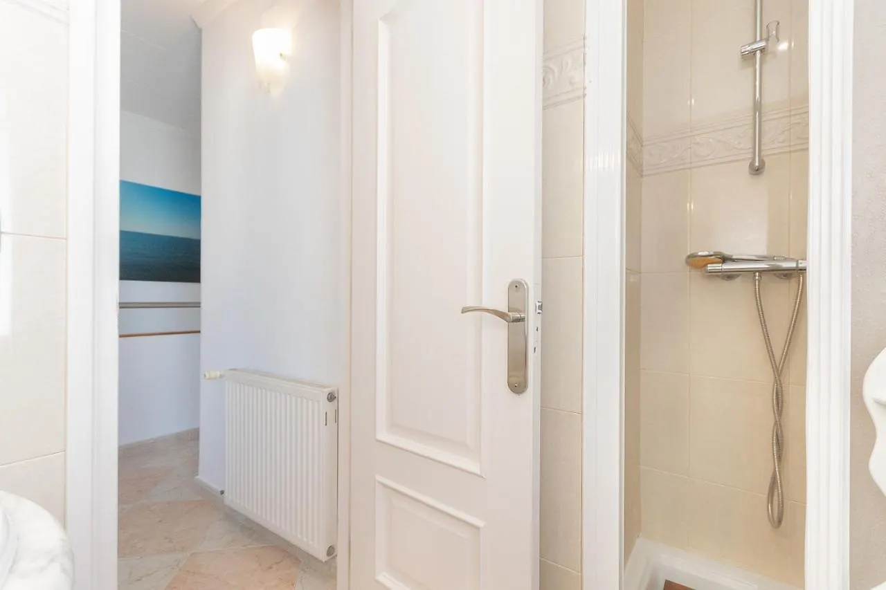 ロザス Casa Con Vista Al Canalヴィラ スペイン